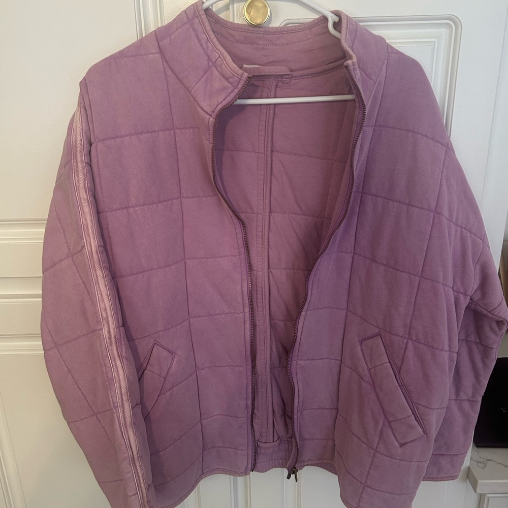 Women's Purple Quilted Jacket size M in loom